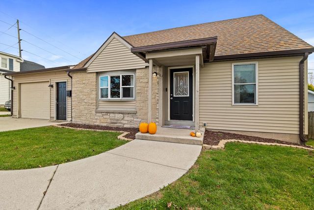 110 6th STREET, Sheboygan Falls, WI 53085