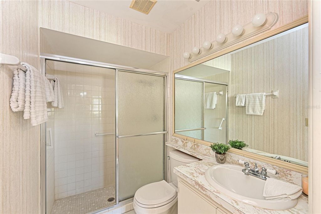Image 21 of property listing at 4726 POTOMAC CIRCLE, Bradenton, FL 34210