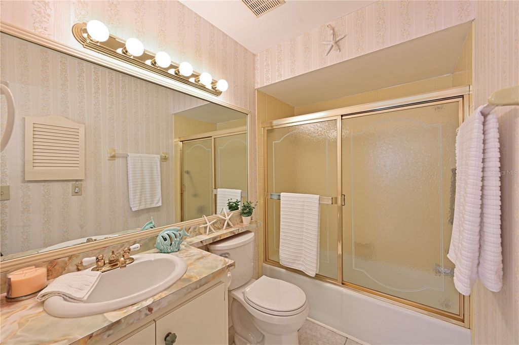 Image 25 of property listing at 4726 POTOMAC CIRCLE, Bradenton, FL 34210