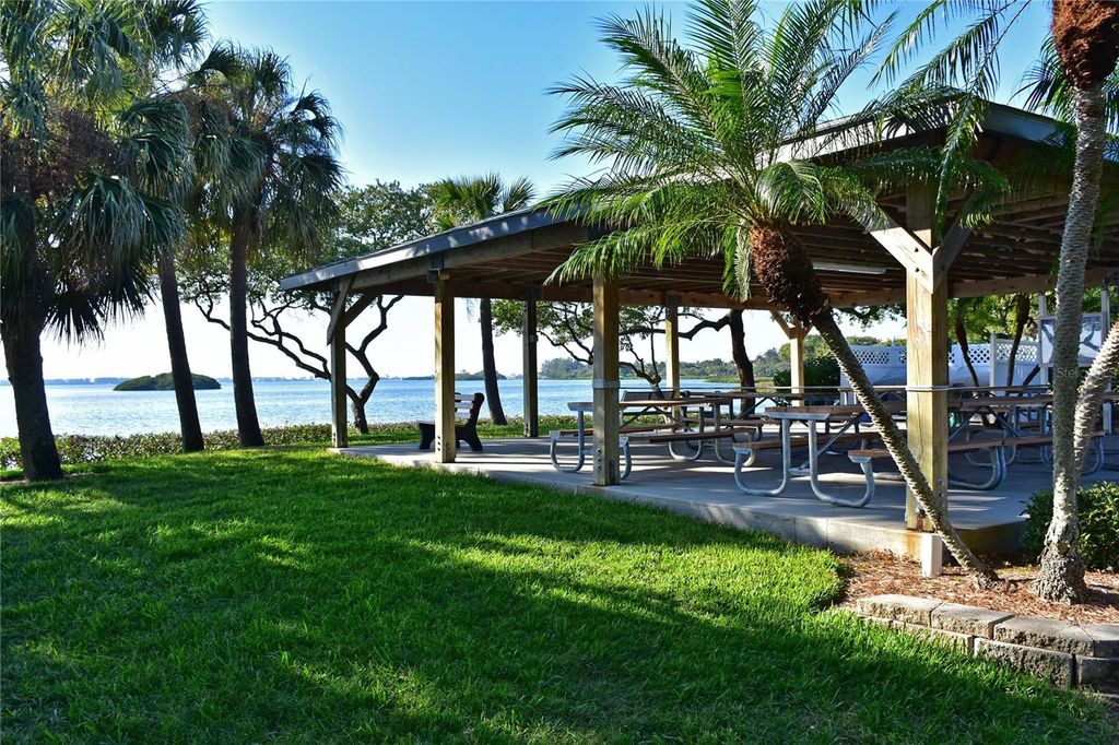 Image 65 of property listing at 4726 POTOMAC CIRCLE, Bradenton, FL 34210