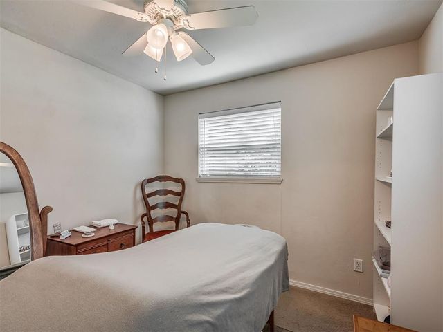 223 W 5th Street, Edmond, OK 73003