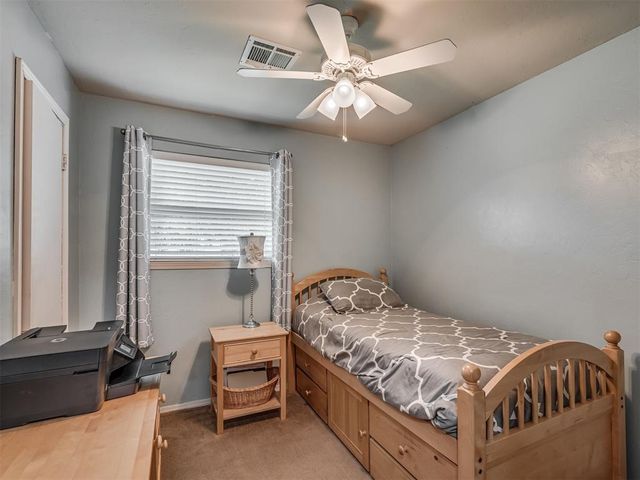 223 W 5th Street, Edmond, OK 73003