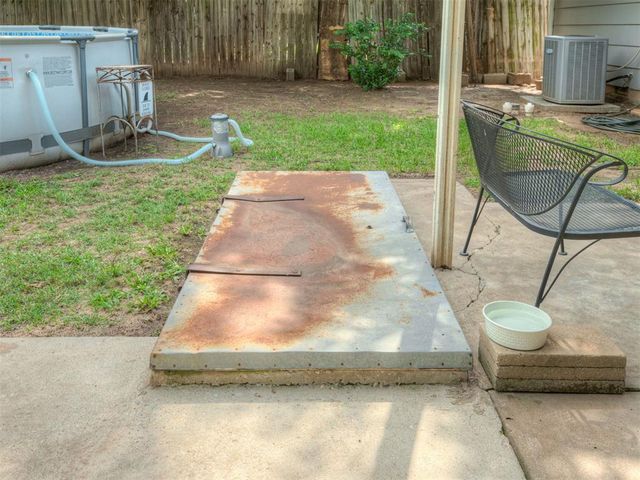 223 W 5th Street, Edmond, OK 73003