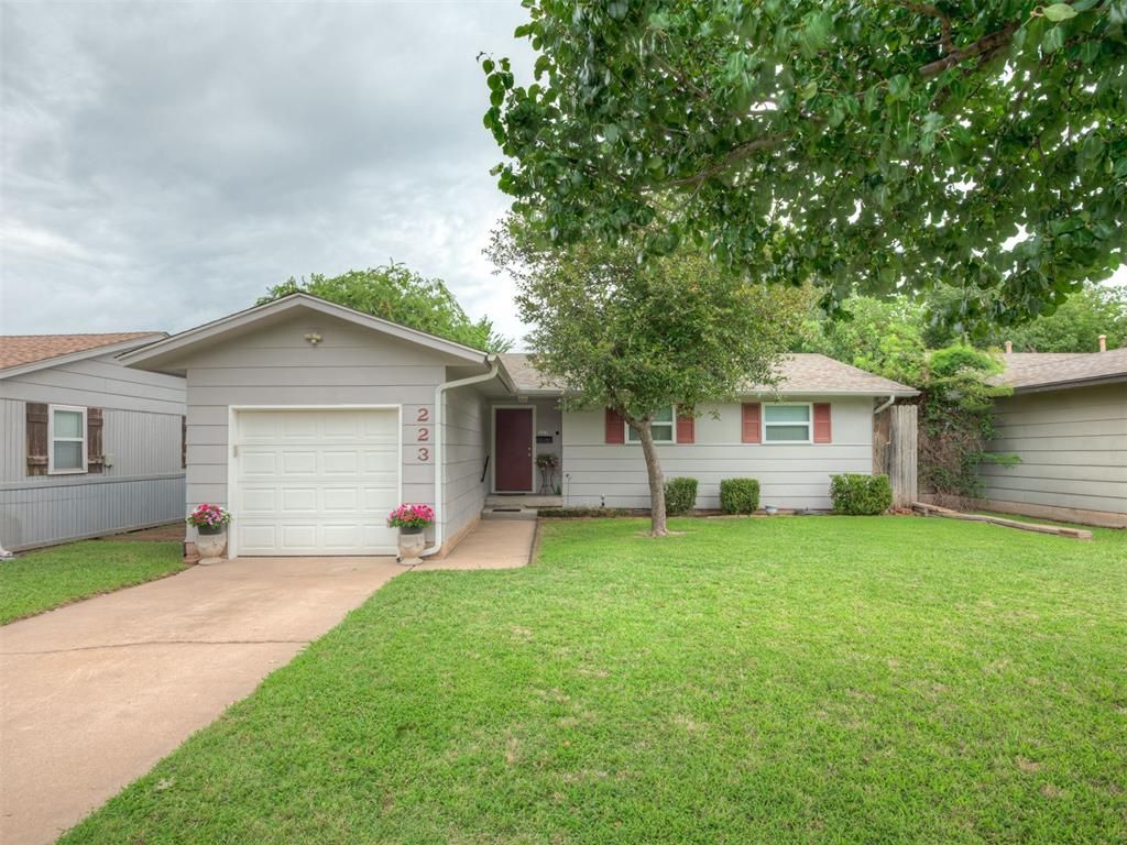 223 W 5th Street, Edmond, OK 73003