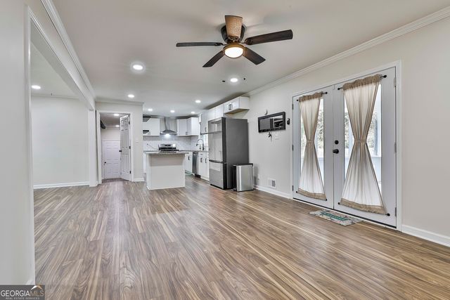 160 Winona Drive, Fayetteville, GA 30214
