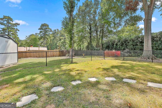 160 Winona Drive, Fayetteville, GA 30214