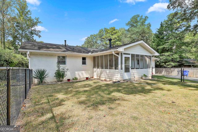 160 Winona Drive, Fayetteville, GA 30214