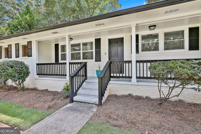 160 Winona Drive, Fayetteville, GA 30214