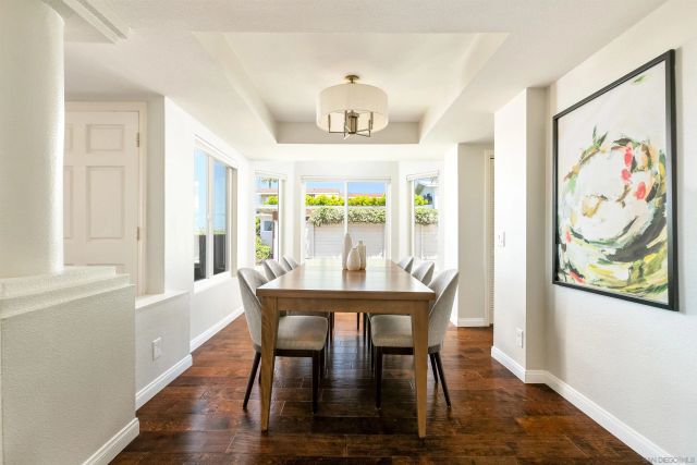 6721 Draper, La Jolla, CA 92037