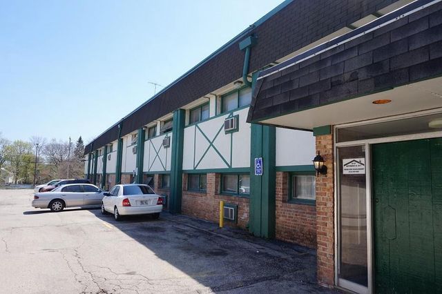 1639 Douglas AVENUE, Racine, WI 53404