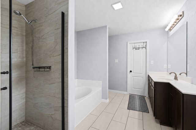 7010 Big Bend Lane, Arlington, TX 76002