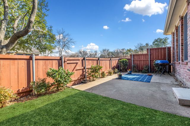 9804 Clocktower Court, Plano, TX 75025