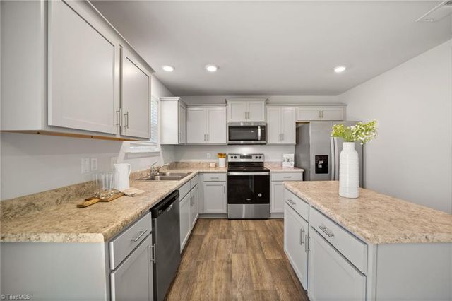 1299 Aurora Glen Drive, Rural Hall, NC 27045