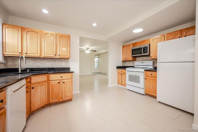 487 5TH Avenue, Cedarhurst, NY 11516