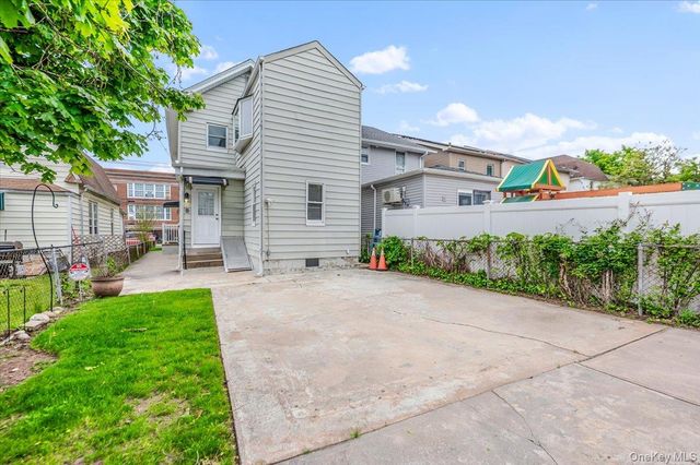487 5TH Avenue, Cedarhurst, NY 11516