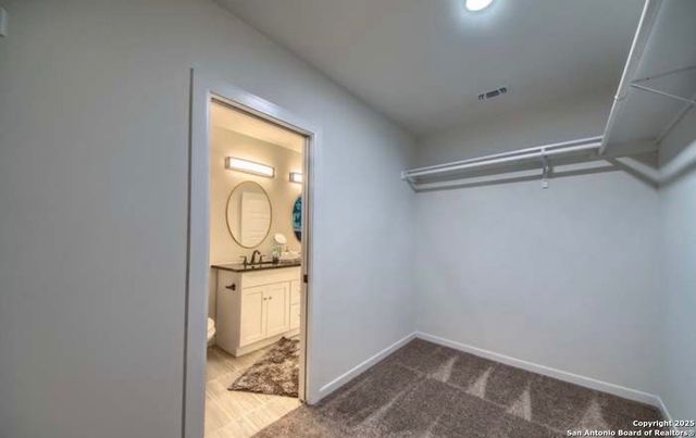 611 Barrett Pl, San Antonio, TX 78225