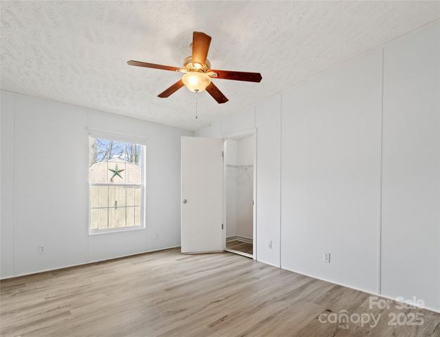 238 Cherry Hollow, Burnsville, NC 28714