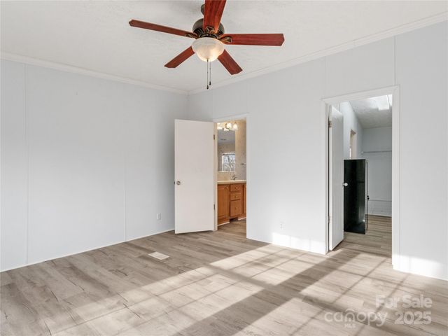 238 Cherry Hollow, Burnsville, NC 28714