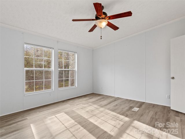 238 Cherry Hollow, Burnsville, NC 28714