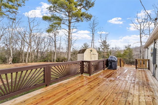 238 Cherry Hollow, Burnsville, NC 28714