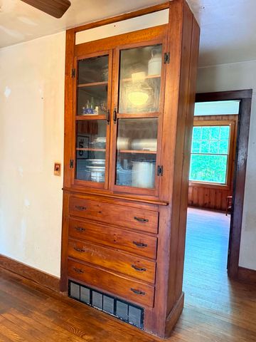 373 Vermont Route 30, Newfane, VT 05345