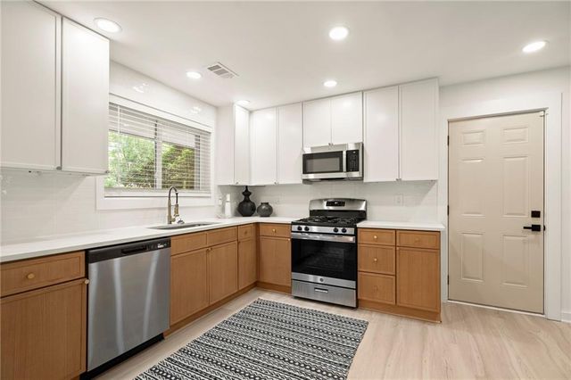 959 Peyton SW Road, Atlanta, GA 30311