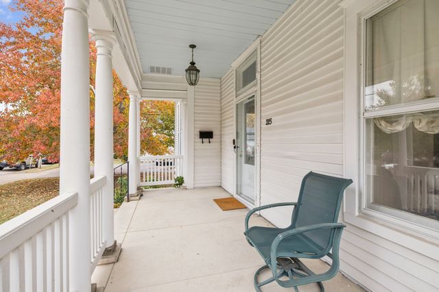 215 4th Ave, S, Franklin, TN 37064