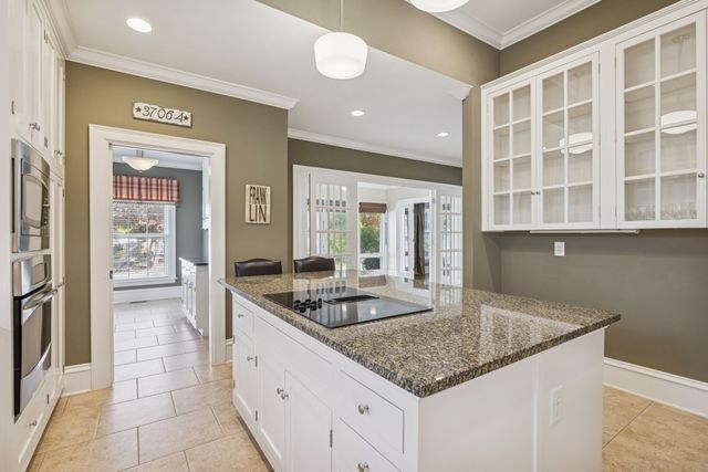 215 4th Ave, S, Franklin, TN 37064
