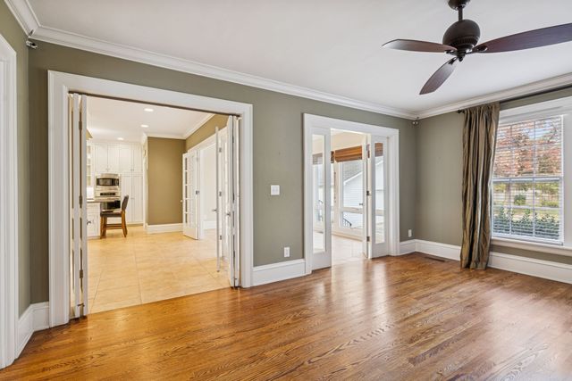 215 4th Ave, S, Franklin, TN 37064