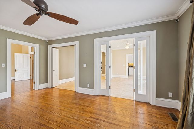 215 4th Ave, S, Franklin, TN 37064