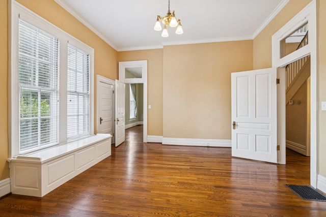 215 4th Ave, S, Franklin, TN 37064