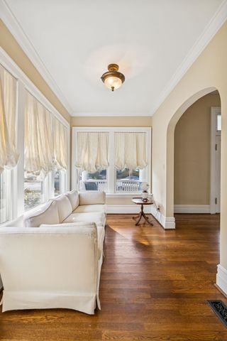 215 4th Ave, S, Franklin, TN 37064