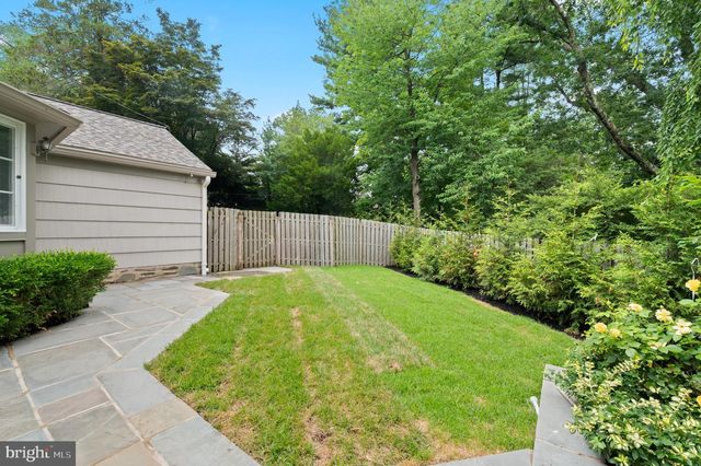 444 LOUELLA AVE, Wayne, PA 19087