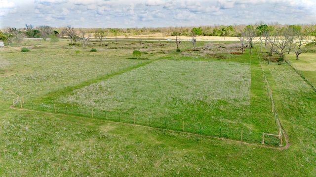 0 Hwy 35 N, Van Vleck, TX 77482