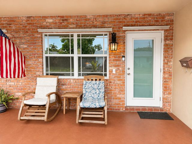 1366 SE 4th Avenue, Deerfield Beach, FL 33441