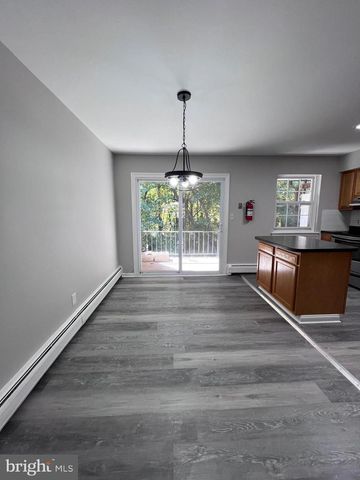 511 GARNET DR, Burlington Township, NJ 08016