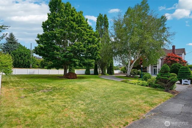 4608 Browns Point Boulevard, Tacoma, WA 98422