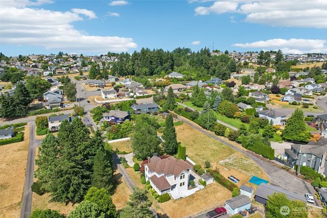 4608 Browns Point Boulevard, Tacoma, WA 98422