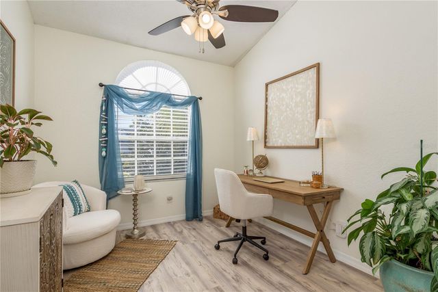 11722 CURRIE LANE D1, Largo, FL 33774