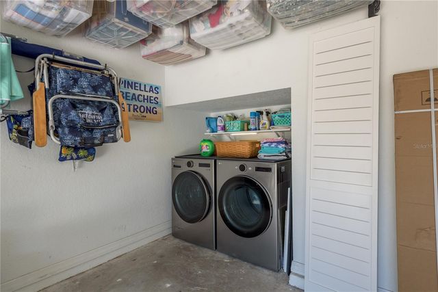 11722 CURRIE LANE D1, Largo, FL 33774