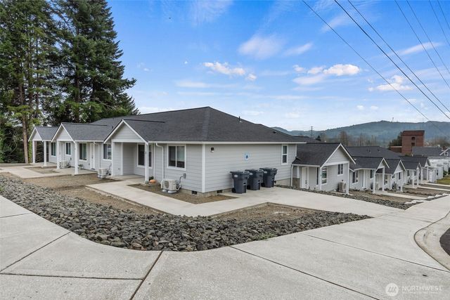 303 E Broadway Avenue, Montesano, WA 98563