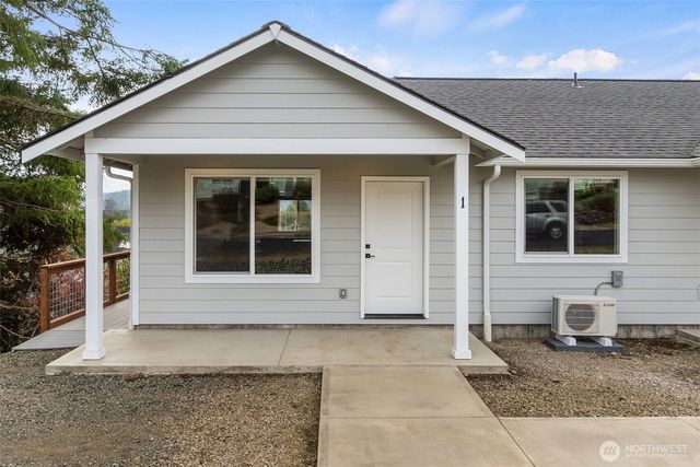 303 E Broadway Avenue, Montesano, WA 98563