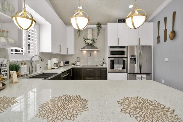 14666 SW 113th St, Miami, FL 33186