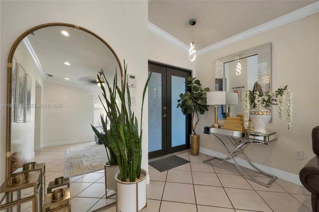 14666 SW 113th St, Miami, FL 33186