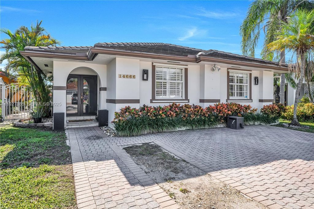 14666 SW 113th St, Miami, FL 33186