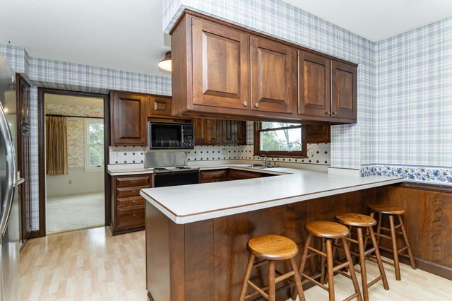 1728 8th Street SW, Rochester, MN 55902