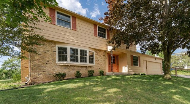 1728 8th Street SW, Rochester, MN 55902