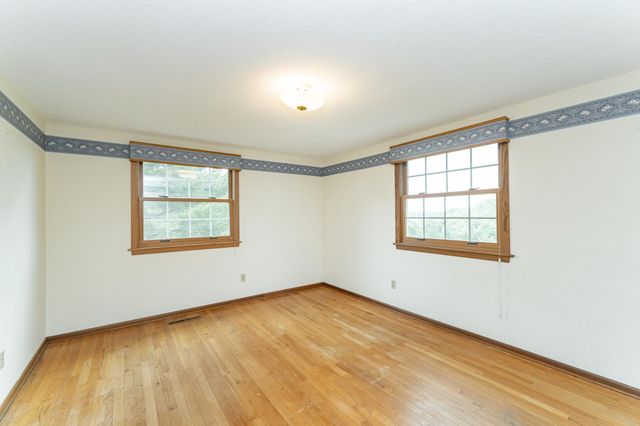 1728 8th Street SW, Rochester, MN 55902