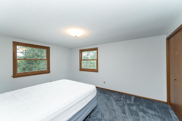 1728 8th Street SW, Rochester, MN 55902