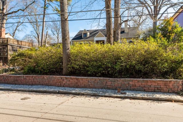 796 Gresham SE Avenue, Atlanta, GA 30316